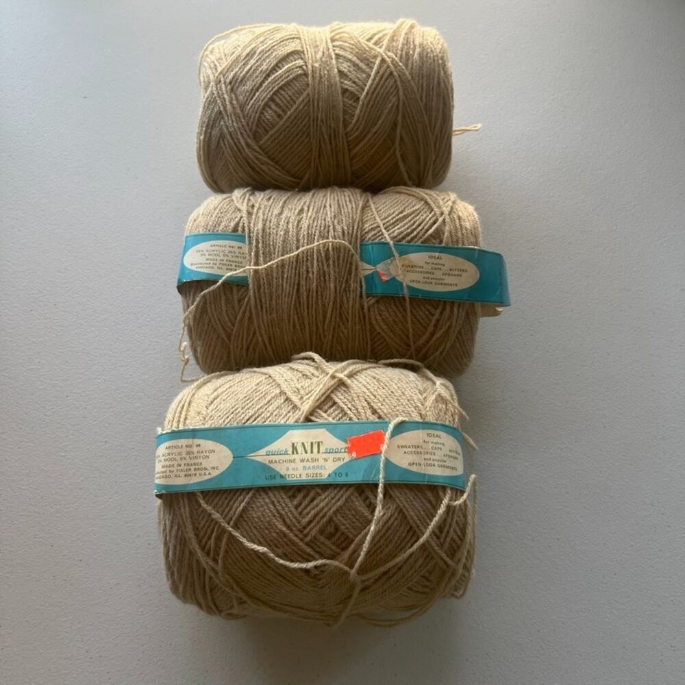 Vintage Quick Knit Sport Yarn Barrels Beige Color Lot Of 3